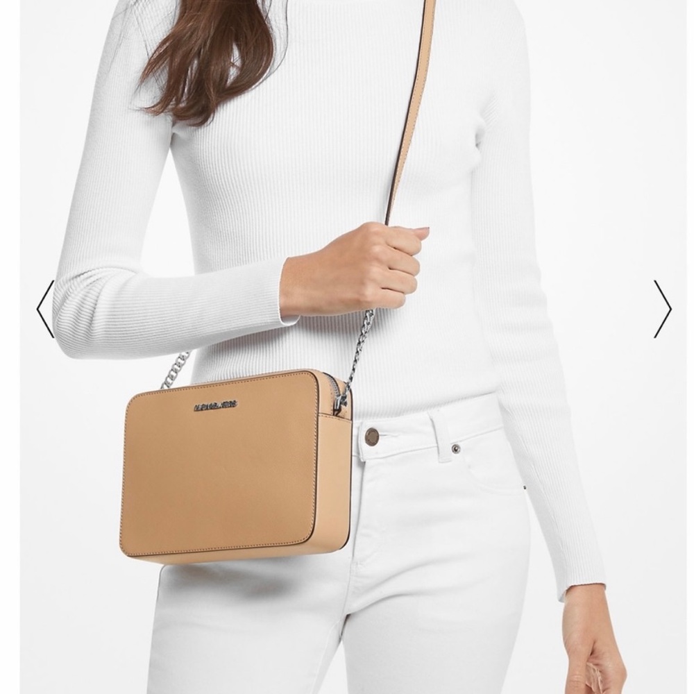 Michael Kors crossbody  camel w/gold hardware. EUC